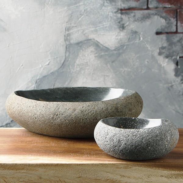 http://www.maplenest.com/cdn/shop/products/River-Stone-Bowls-Set-Of-2_600x.jpg?v=1639375993